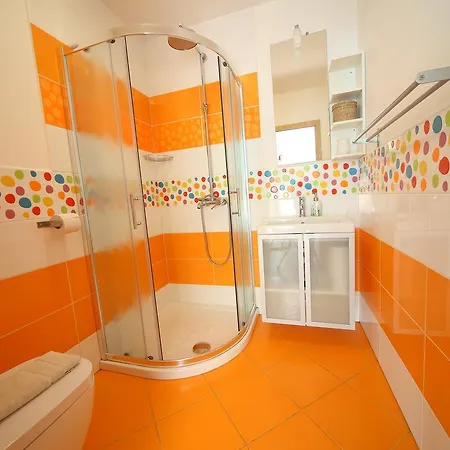 Leposa アパート *